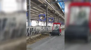 Elektrischer Futterschieber